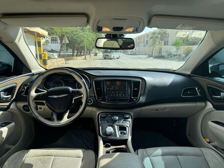 Riyadh, Vehicles, Cars & Trucks , SAR 25000,  2016 Chrysler 200 &ndash; Full Option (Top Tier),  2016,  Automatic,  257000 KM,