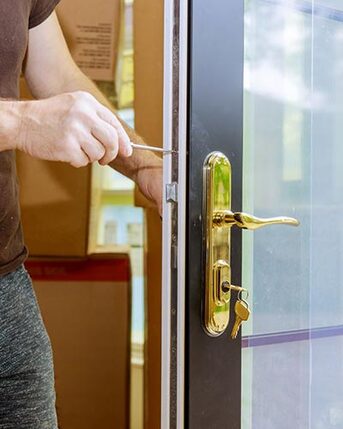 New York, Heavy Equipment, USD 2,  Lake Forest Secure Locksmith