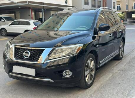 Khobar, Vehicles, Cars & Trucks , SAR 31500,  Nissan Pathfinder,  2014,  Automatic,  298000 KM,  WELL MAINTAINED FAMILY USE CAR  BETTER THAN FORTUNER RELAX LESS PRICE