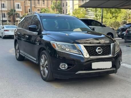 Khobar, Vehicles, Cars & Trucks , SAR 31500,  Nissan Pathfinder,  2014,  Automatic,  298000 KM,  WELL MAINTAINED FAMILY USE CAR  BETTER THAN FORTUNER RELAX LESS PRICE