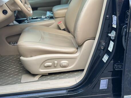 Khobar, Vehicles, Cars & Trucks , SAR 31500,  Nissan Pathfinder,  2014,  Automatic,  298000 KM,  WELL MAINTAINED FAMILY USE CAR  BETTER THAN FORTUNER RELAX LESS PRICE