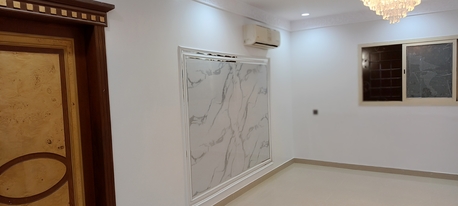 Riyadh, Job Seekers, Wall Painter