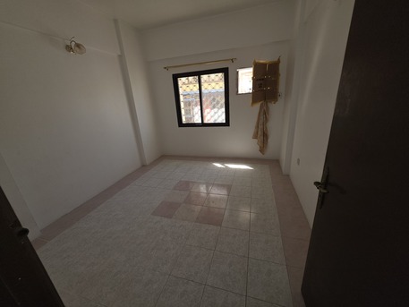 Mahooz, Apartments/Houses, BHD 225/month,  3 BR,  BHD:-225/month UN FURNISHED 3 BHK APARTMENT FOR RENT IN MAHOOZ -: MUNEEB *35041493