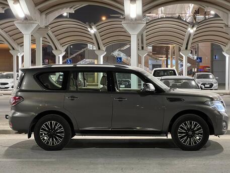 Al Shifa, Vehicles, Cars & Trucks , SAR 55,  Nissan Patrol,  2017,  Automatic,  490 KM,  Powerful Patrol Neat Clean