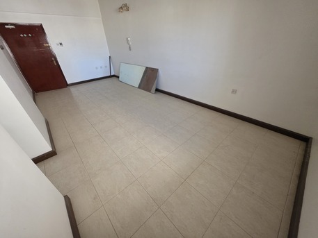 Mahooz, Apartments/Houses, BHD 200/month,  2 BR,  BHD:-180/month UN FURNISHED 2 BHK APARTMENT FOR RENT IN MAHOOZ -: