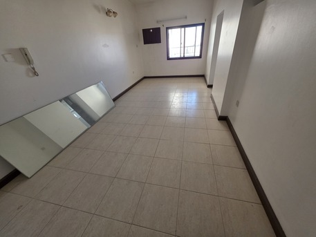 Mahooz, Apartments/Houses, BHD 200/month,  2 BR,  BHD:-180/month UN FURNISHED 2 BHK APARTMENT FOR RENT IN MAHOOZ -: