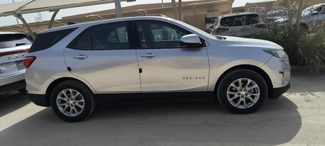 Riyadh, Vehicles, Cars & Trucks , SAR 35000,  Chevrolet Equinox 2019,  2019,  Automatic,  196 KM,   -Neat And Clean Car  Family Used.