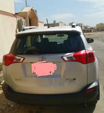 Khobar, Vehicles, Cars & Trucks , SAR 48000,  Toyota RAV4,  2015,  Automatic,  406000 KM,    FULL OPTION FOR SALE
