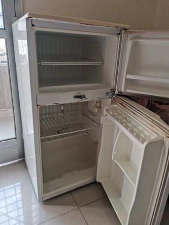 Al Sharafeyah, Appliances, SAR 175,  Fridge & TV Monitor