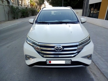 Zinj, Vehicles, Cars & Trucks , BHD 1,  TOYOTA RUSH,  2019,  Automatic,  150000 KM,   7 SEATER SUV FOR SALE OR EXCHANGE WITH SEDAN