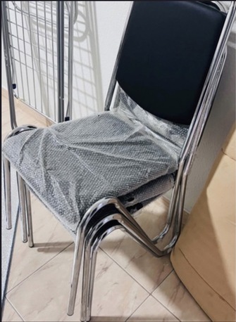 Dammam, Household Items, SAR 450,  Like New Dining Table With Four Chairs (Glass Dining Table)