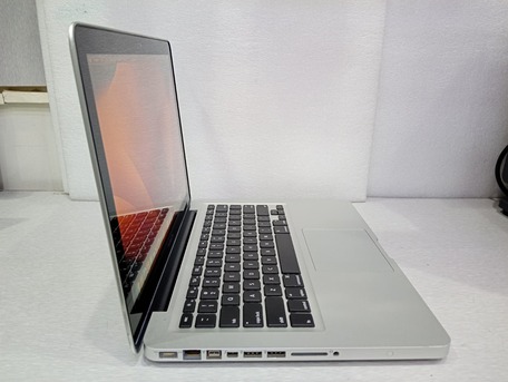 Manama, Electronics, BHD 73,  MacBook Pro Core I5 - LED 13" HD Screen | 8GB RAM | 256GB SSD | Ready To Use - Call / Whtp