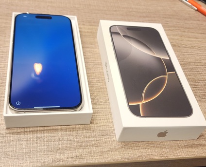 Hara, Mobile Phones, SAR 3400,  ( Urgent ) Iphone 16 Pro 256GB 10/10 (Natural Titanium)