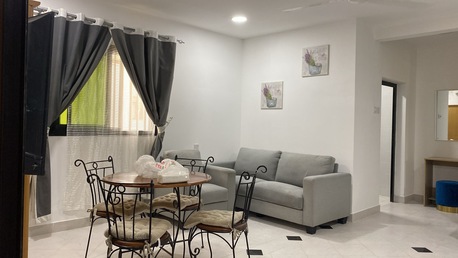 Busaiteen, Apartments/Houses, BHD 200/month,  Furnished,  Studio,  A Spacious Fully Furnished Studio Flat For Rent In Busaiteen