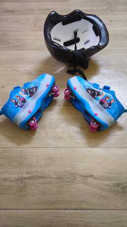 Jeddah, Baby & Kid Stuff, SAR 70,  SKATING SHOES WITH HELMET