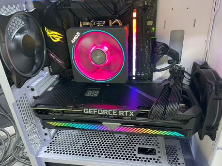 Al Naseem, Computers, SAR 7000,  High End Gaming PC With Streaming Equipment