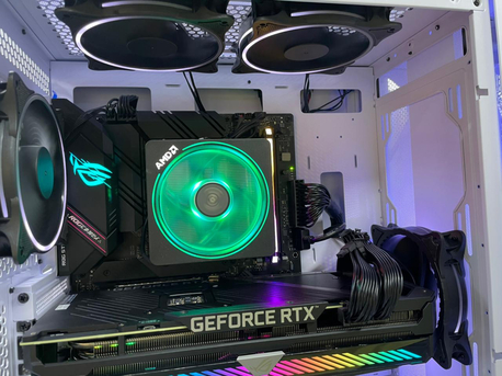 Al Naseem, Computers, SAR 7000,  High End Gaming PC With Streaming Equipment