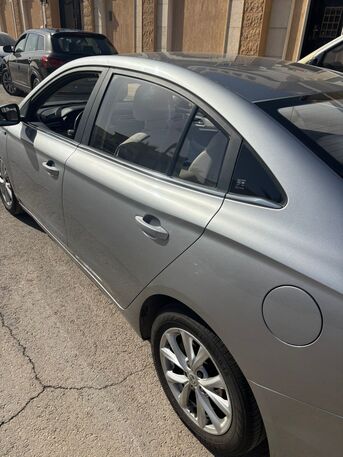 Al Malaz, Vehicles, Cars & Trucks , SAR 25000,  MG 5,  2022,  Automatic,  80000 KM,  MG5  Single Owner Under Warranty For Sale