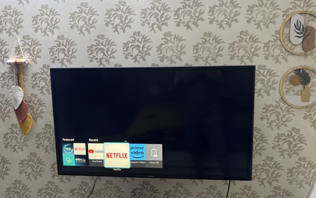 Riyadh, Electronics, SAR 600,  SAMSUNG LED SMART TV 40 Inchs