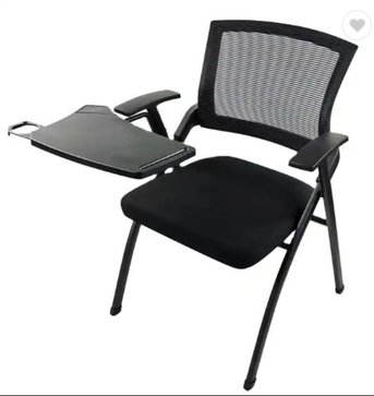 Manama, Furniture, BHD 25,  School Chair With 🗒️ Pad