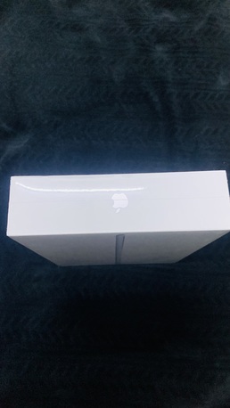 Dammam, Tablet Computers, SAR 2100,  Apple IPad 9th Generation 256gb Wi-Fi + Cellular Box Piece Sealed