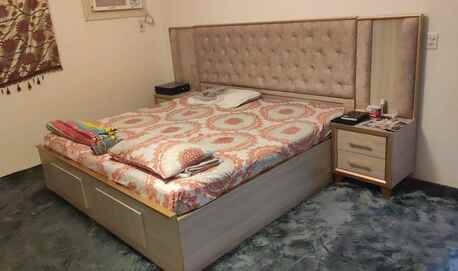 Jubail, Furniture, SAR 5000,  1 Kingsize Bed +1 Dressing Table+ 6 Door Almeera+2 Side Table