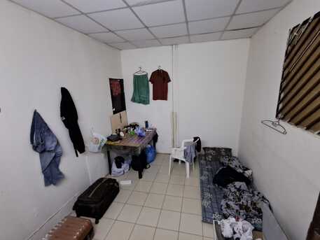 Riyadh, Rooms for Rent, SR 833/month,  Room For Rent! - Need Filipino Bachelor Pwede Dlwa. Family Flat (6months - 5k Riyals)