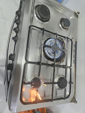 Riyadh, Appliances, SAR 220,  5 Burner Stove