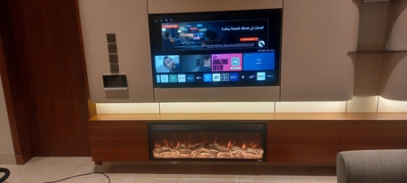 Riyadh, Business, TV Stand