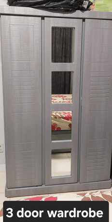 Dammam, Furniture, Various Items Such As Shoe Rack,  Cupboard, Sofa,dining Table, Bed, Cot, Bookshelf