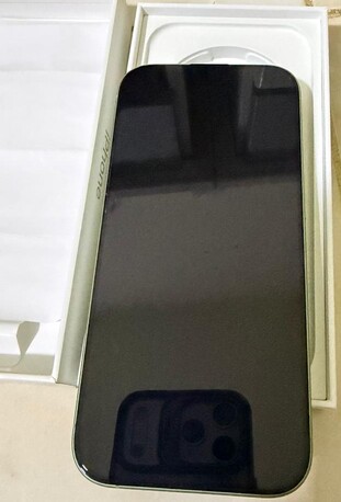 Al Malaz, Mobile Phones, SAR 2950,  Iphone 17 Sage Green 256GB