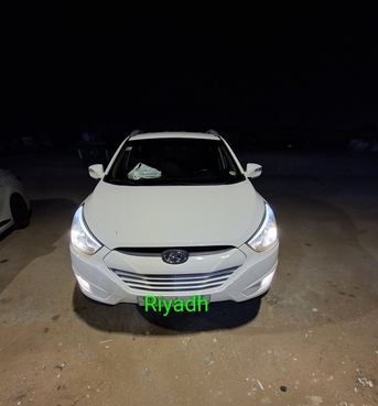 Riyadh, Vehicles, Cars & Trucks , SAR 32,  Hyundai Tucson,  2014,  Automatic,  290 KM,