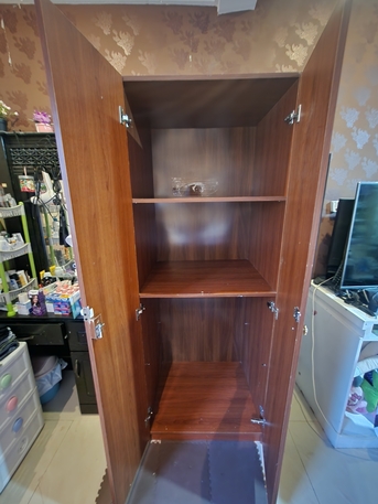 Hasa-Hofuf, Household Items, SAR 1000,  Wardrobes Cabinet Aquarium