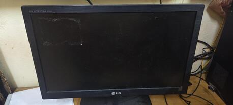 Al Badiyah, Computers, SAR 250,  Desktop Computer, Core I7, 16GB, 1TB And LG Monitor