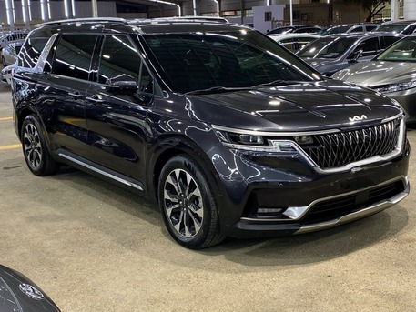Riyadh, Vehicles, Cars & Trucks , SAR 86500,  KIA CARNIVAL,  2022,  Automatic,  34000 KM,  MID OPTION 9 SEATER FAN DISEL =-=