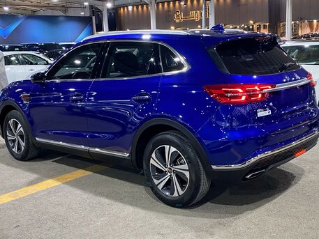 Riyadh, Vehicles, Cars & Trucks , SAR 48500,  HONGQI H5 4X4FULL,  2021,  Automatic,  150000 KM,  FULL OPTION 4X4 LEATHER 100 %