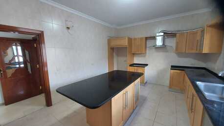 Abdoun, Apartments/Houses, JOD 18000/year,  3 BR,  200 Sq. Meter,  Ground Floor Apartment For Rent In Abdoun