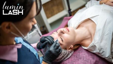 New York, Beautician, Lumin Lash Offers Best Microblading Fulshear TX