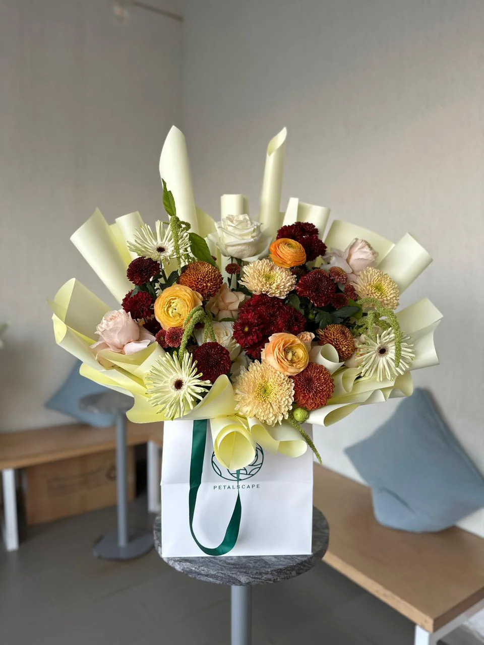 Abu Dhabi, Florist, Reliable Flower Delivery In UAE &ndash; Fresh Blooms By Petalscape