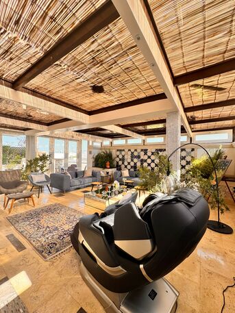 Salmiya, Apartments/Houses, KWD 2250/month,  Studio,  Luxury Spacious Duplex For Rent &ndash; 450 SQM | Private Pool | 5 Master Bed