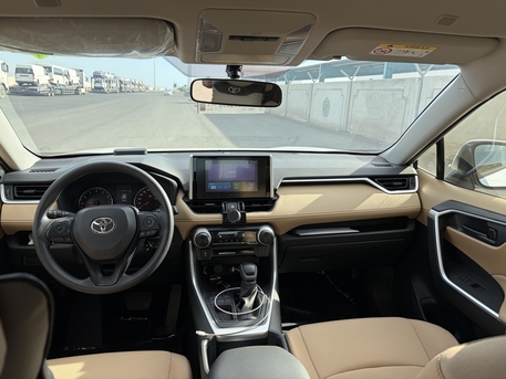 Jeddah, Vehicles, Cars & Trucks , SAR 88000,  Toyota RAV4,  2025,  Automatic,  16500 KM,
