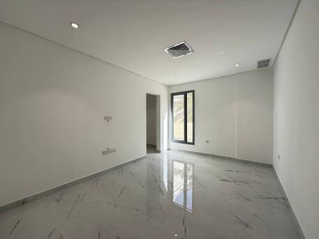 Shaab, Apartments/Houses, KWD 850/month,  3 BR,  250 Sq. Meter,  Brand New 3 Bedroom Full Floor With Balcony On Rent At 850 In Shaab Residential Area