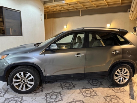 Riyadh, Vehicles, Cars & Trucks , SAR 22000,  Kia Sorento,  2012,  Automatic,  460 KM,