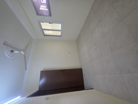 Hoora, Apartments/Houses, BHD 120/month,  2 BR,  @1BATHROOM Hall Kitchen Electricity Bill Payment