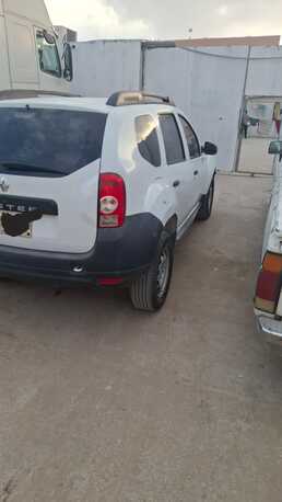 Riyadh, Vehicles, Cars & Trucks , SAR 15000,  Renault Duster,  2014,  Automatic,  200 KM,  Car In Excellent Condition - Very Cheap