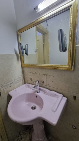 Al Shemaysi, Apartments/Houses, SAR 1000/month,  1 BR,  Single Room, On Ground Floor, Washam, King Fahad Road. The Monthly Rent Is 1000