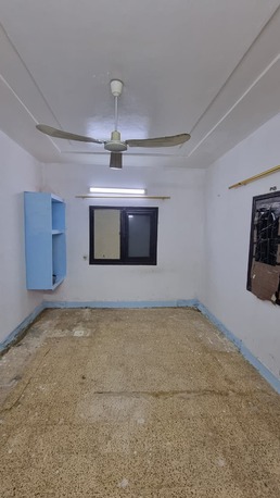 Al Shemaysi, Apartments/Houses, SAR 1000/month,  1 BR,  Single Room, On Ground Floor, Washam, King Fahad Road. The Monthly Rent Is 1000