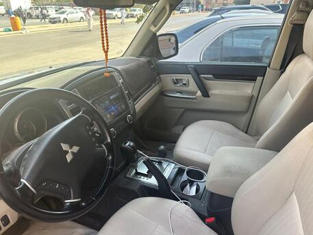 Al Izdihar, Vehicles, Cars & Trucks , SAR 48000,  Mitsubishi Pajero,  2016,  Automatic,  283 KM,
