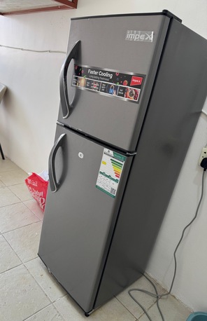 Al Malaz, Electronics, SAR 1100,  For Sale &ndash; Almost Brand New Fridge & Washing Machine