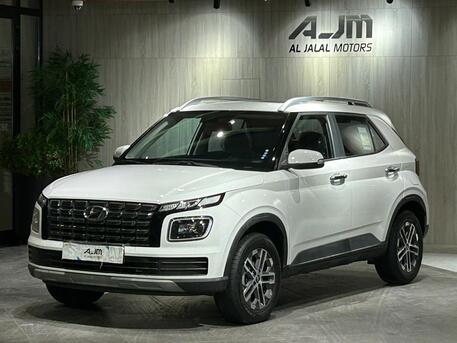 East Riffa, Vehicles, Cars & Trucks , BHD 4700,  Hyundai Venue,  2023,  Automatic,  40000 KM,   TURBO MODEL  FOR SALE